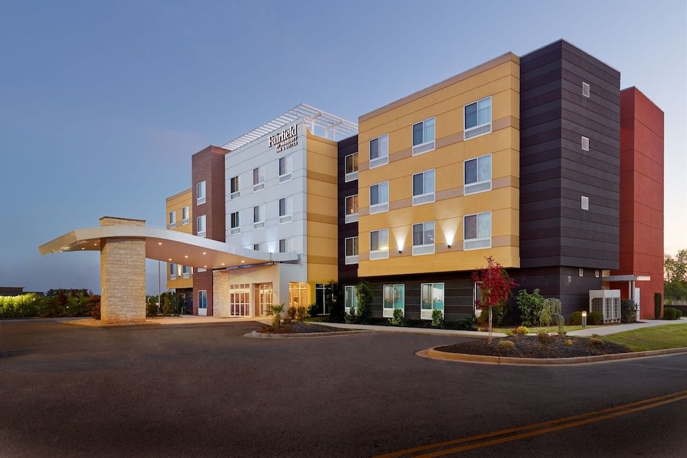Fairfield Inn & Suites by Marriott Locust Grove I-75 South 3 estrelas em Locust Grove
