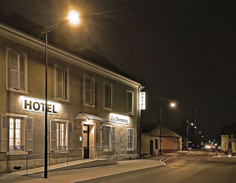 Hôtel Le Dormeux 2 étoiles à Mehun-sur-Yèvre