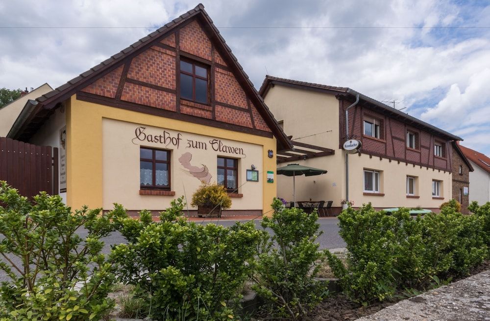 Gasthof zum Slawen -1 estrellas en Vetschau
