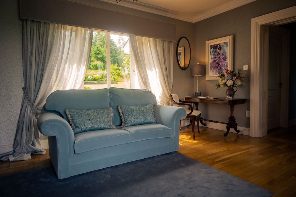 Park Lodge 2