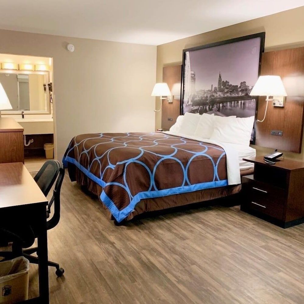 Super 8 by Wyndham Cookeville 5 estrellas en Cookeville