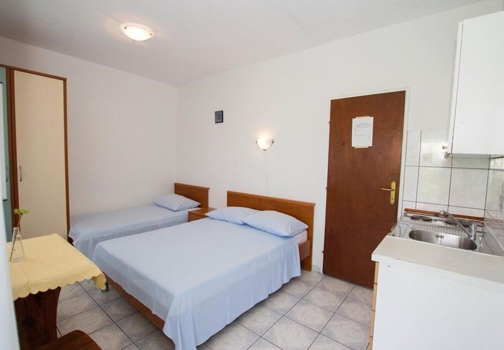 Apartments Juri 2