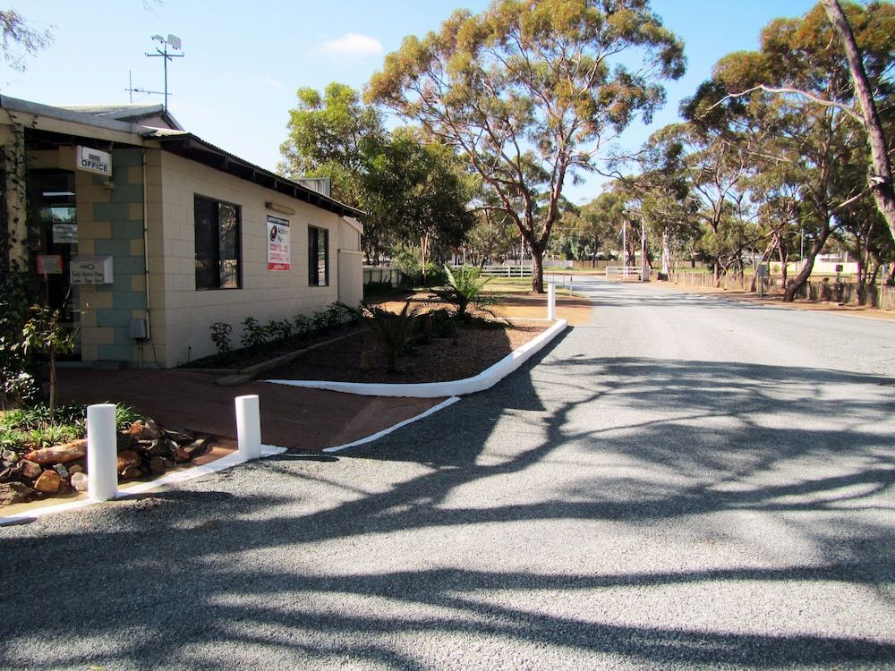 Acclaim Gateway Caravan Park -1 estrellas en Norseman