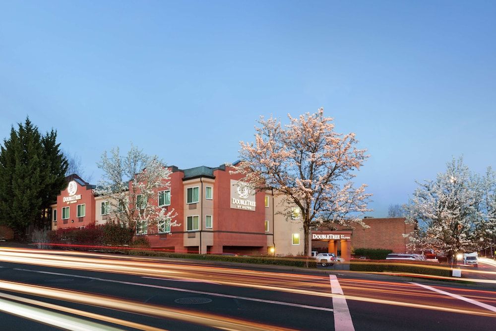 DoubleTree by Hilton Portland - Tigard 4 estrelas em Tigard