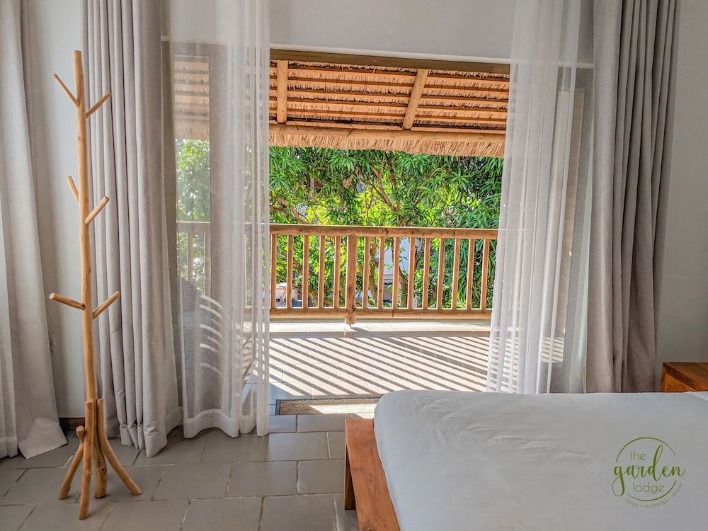 The Garden Lodge Pereybere - Piscine 2
