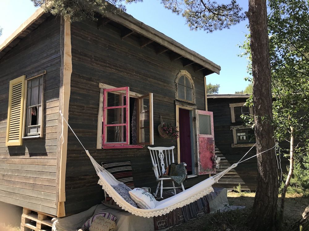 Fide Äventyrsby & Camping -1 estrellas en Fidenäs