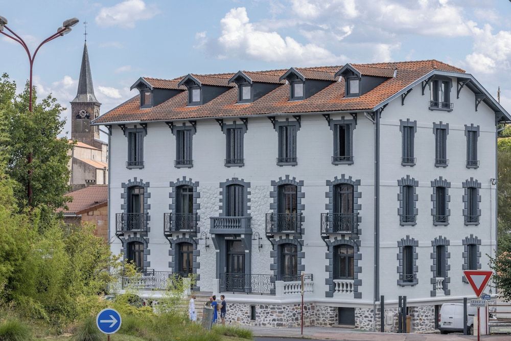 RESIDENCE PLAISANCE -1 estrellas en Châtel-Guyon