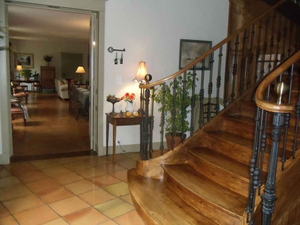 Maison d'hotes de Charme Les Bruhasses 3