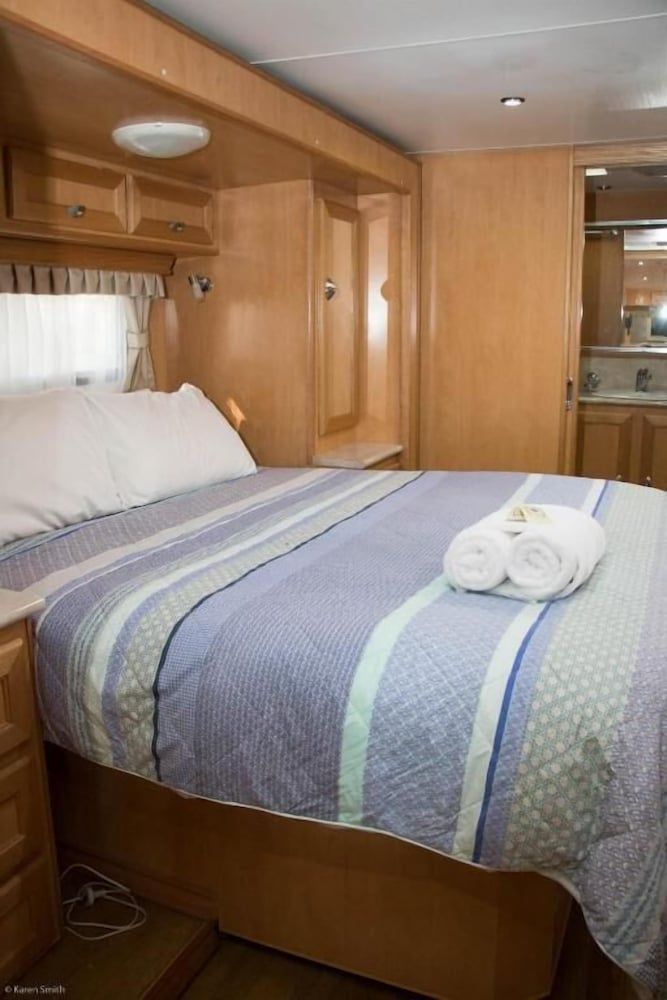 Longford Riverside Caravan Park 3