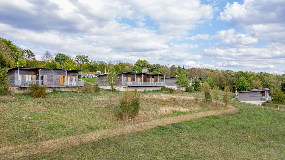 Madame Vacances Les Cottages de Valjoly 3 estrellas en Eppe-Sauvage