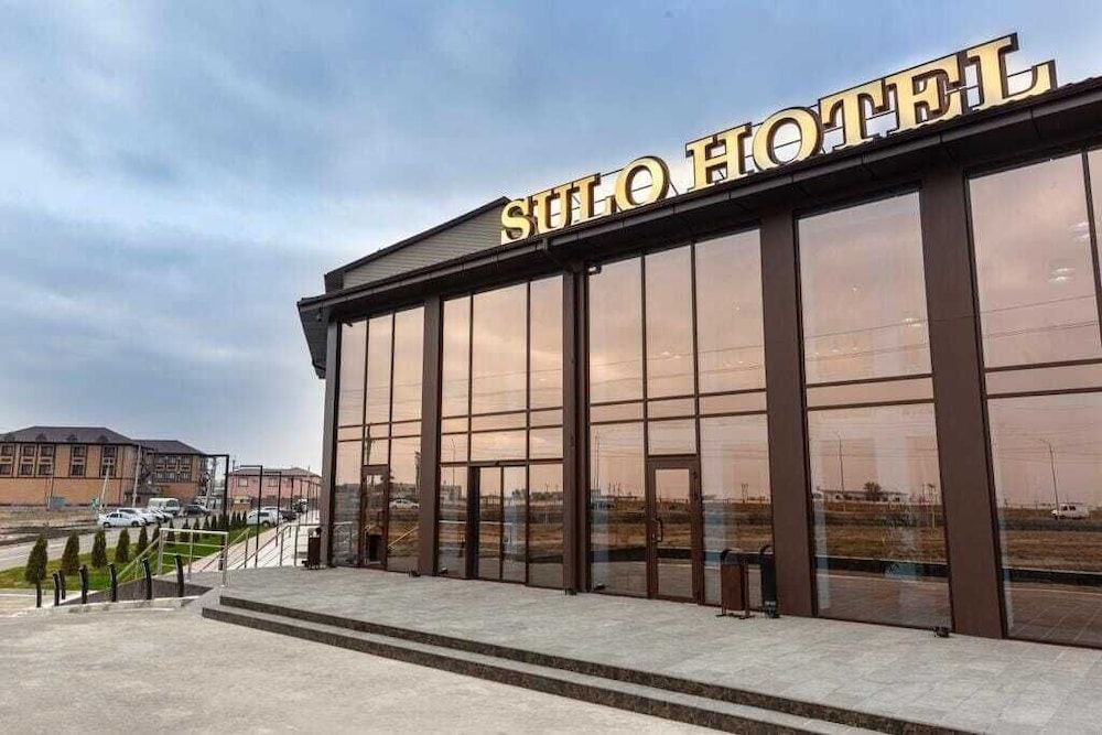 SULO Hotel 3 estrellas en Atyraū