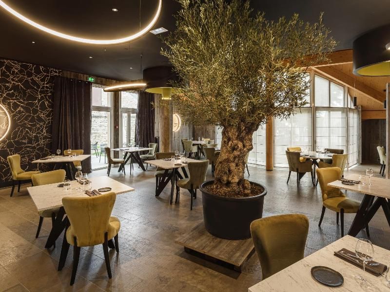 Logis Hotel Spa Parenthese 3 estrellas en Chille
