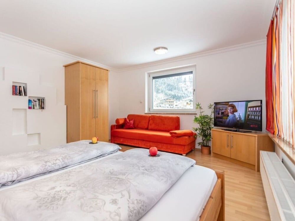 Maximilian Apartmenthaus 2-6 People 3