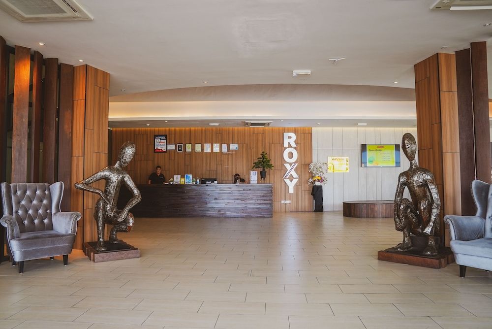 Roxy Hotel Serian 3