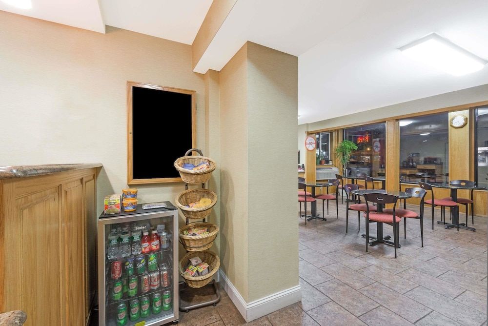 Howard Johnson by Wyndham Hartford South – Rocky Hill 2 étoiles à Rocky Hill