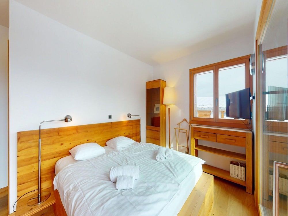 Etoiles des Neiges Luxe & Jacuzzi Chalet 2