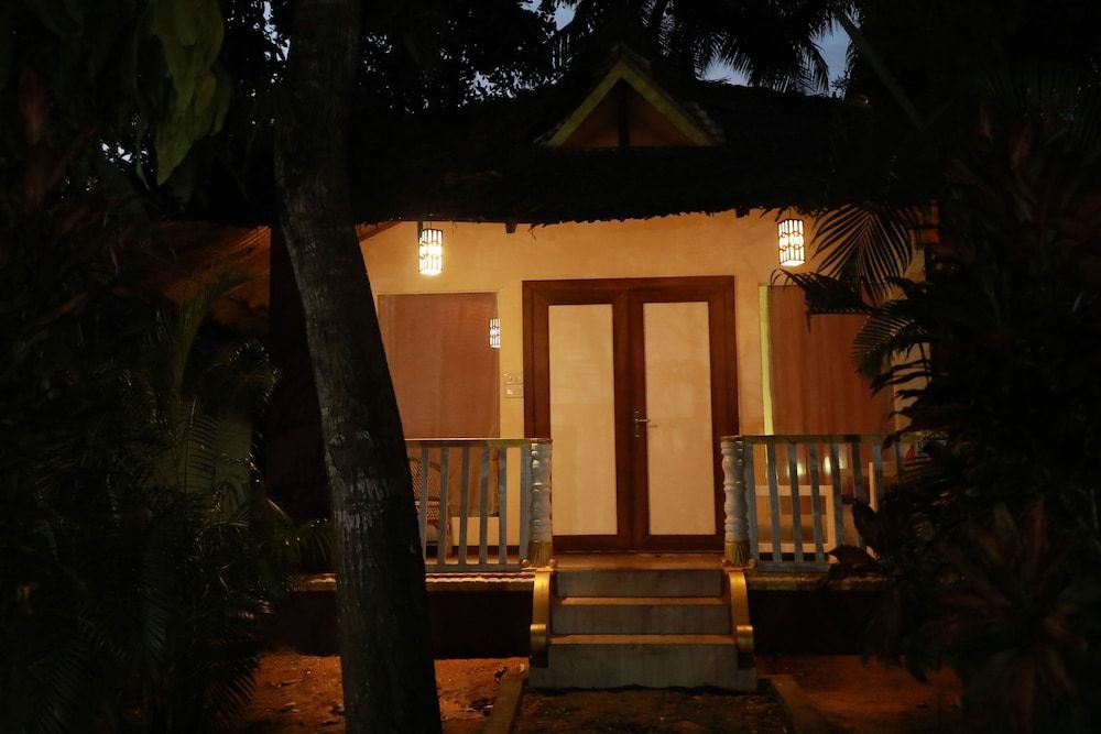 Phoenix Island Resort 2
