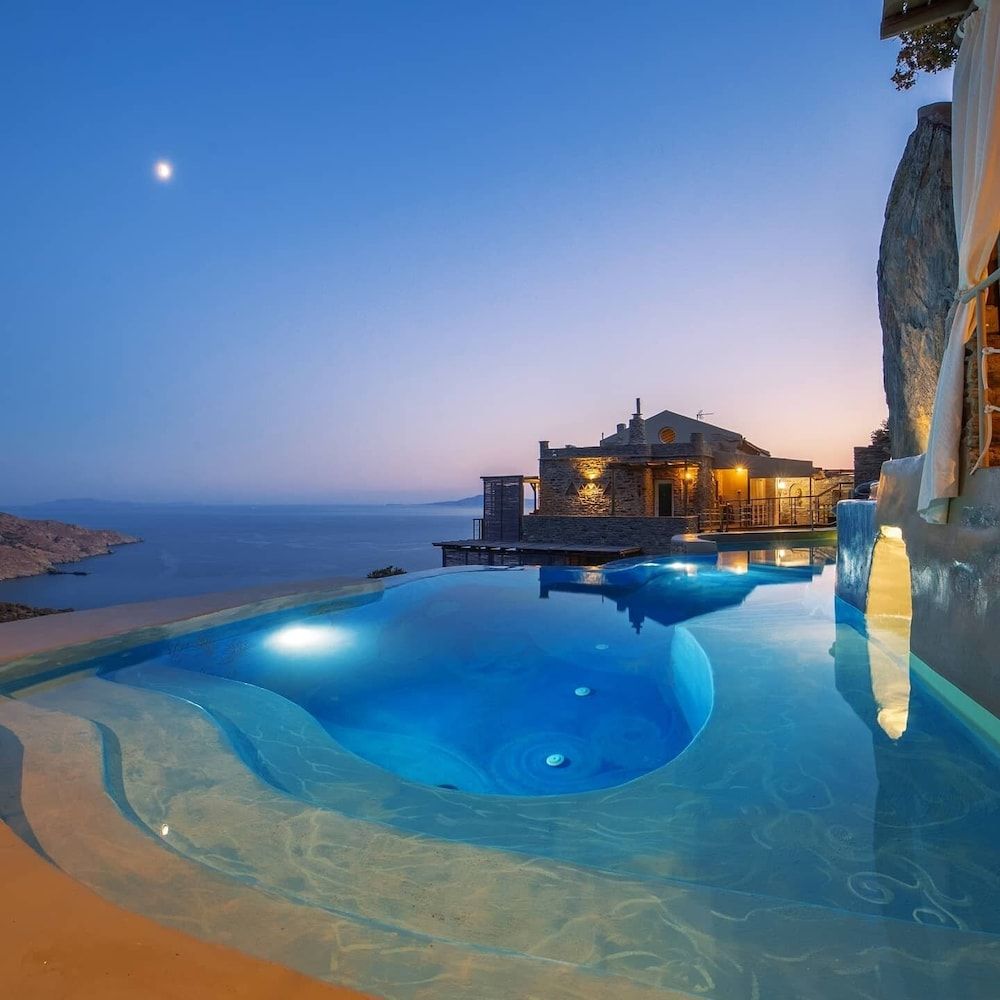 Aegean Castle  Andros - Adults Only 4 estrellas en Agia Eleousa
