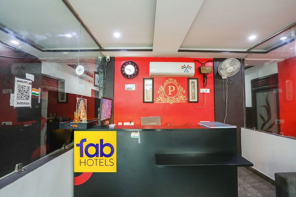 Fabhotel Pranjul Inn 3
