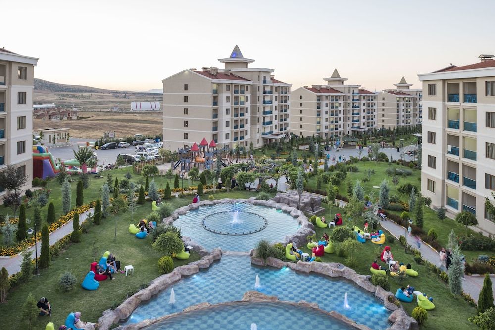 Grand Ozgul Thermal Holiday Village -1 estrellas en Gazligol