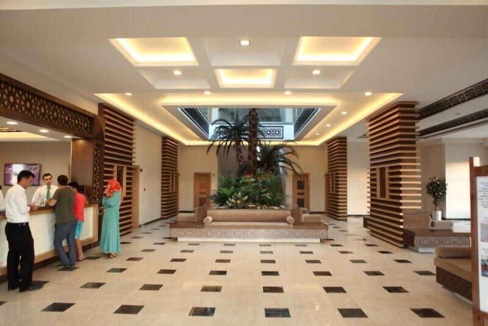 Grand Ozgul Thermal Holiday Village 3