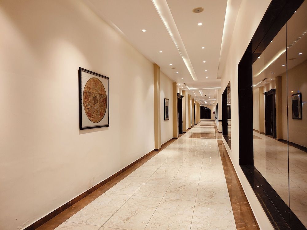Mayur Hotel & Resort 2
