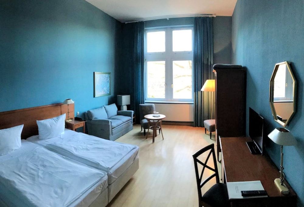 Hotel Villa Viktoria Luise 3