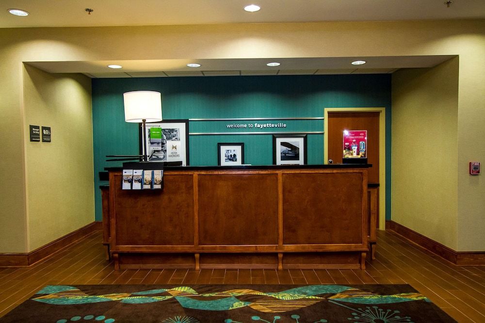 Hampton Inn Fayetteville 3