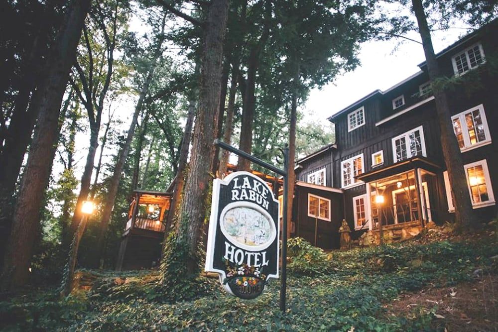 Lake Rabun Hotel & Restaurant -1 estrellas en Lakemont
