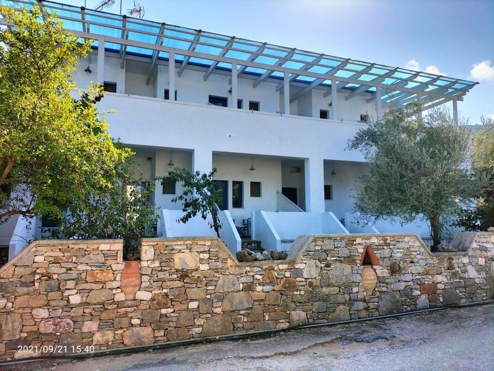 Ikion -1 estrellas en Steni Vala Alonissos