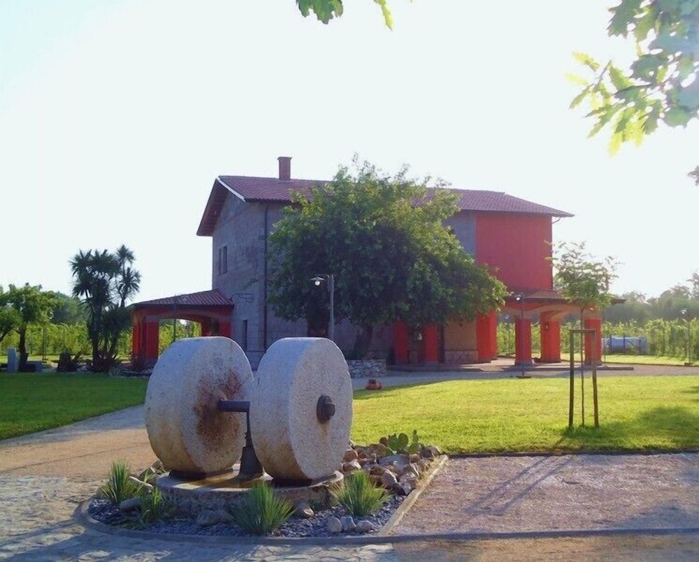 Masseria Campierti -1 estrellas en Falciano del Massico