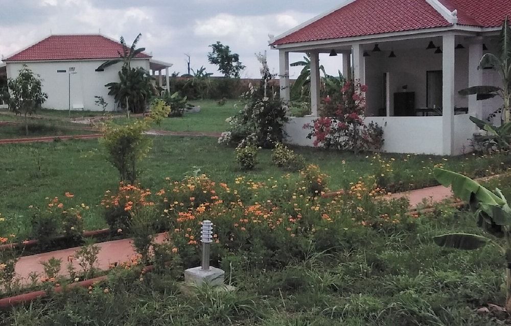 Koh Ker Hotel & Restaurant 3
