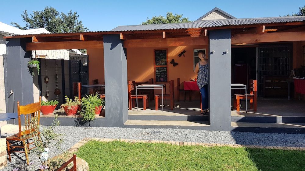 Rustique Paris -1 estrellas en Parys