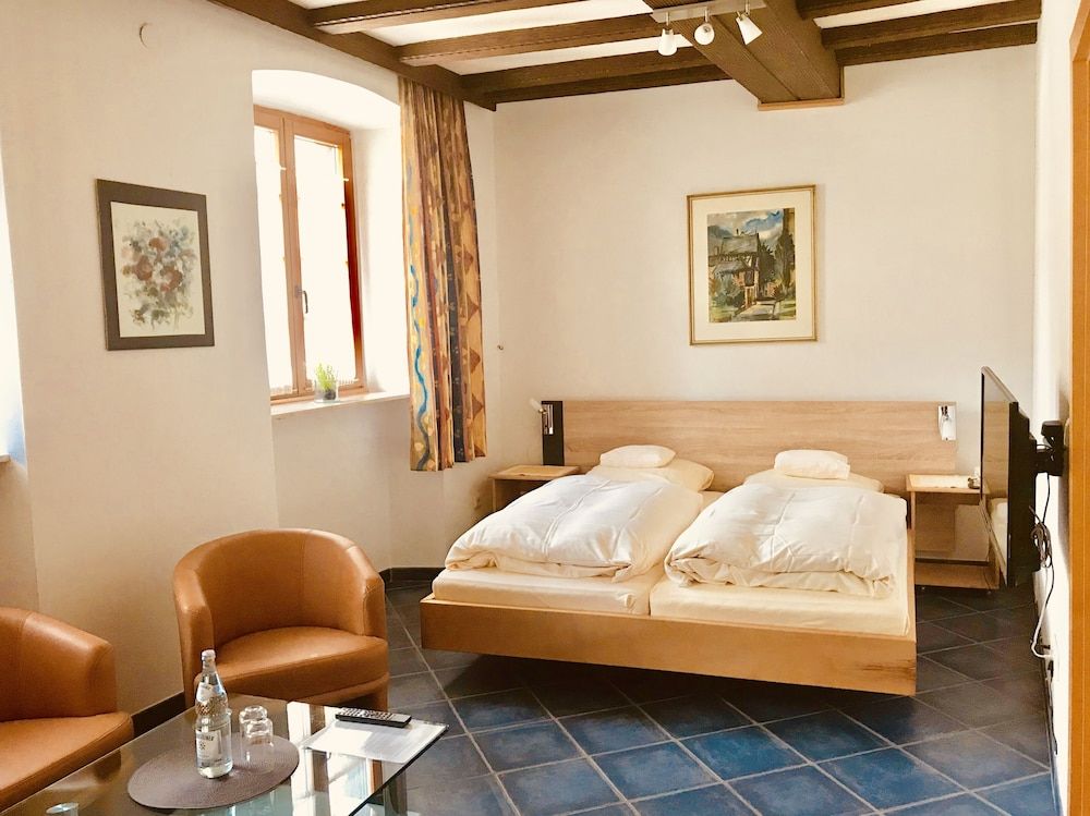 Hotel Weingut Dehren 3