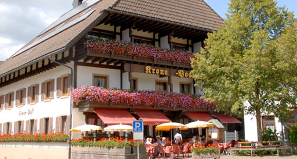 Hotel Restaurant Pension Krone Post -1 estrellas en Simonswald