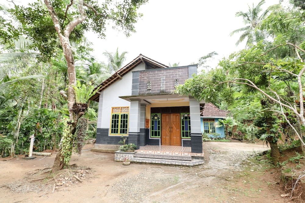 Jemakir Homestay -1 estrellas en Sermo