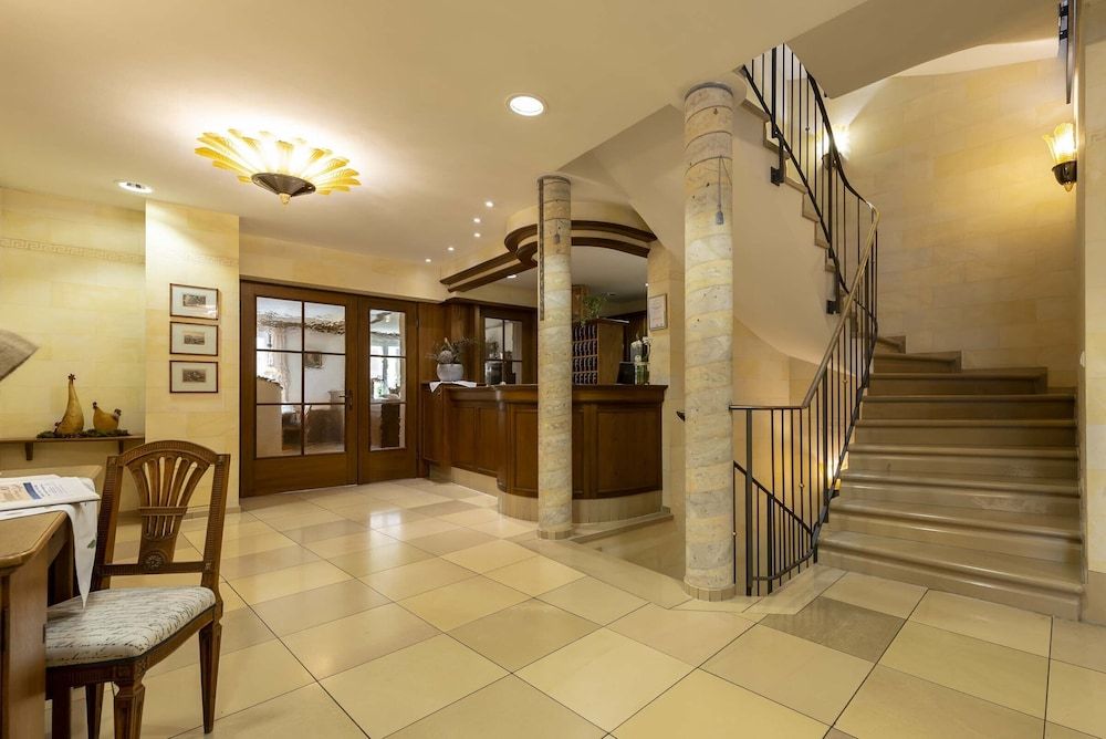Hotel Gasthof Krone 4 estrellas en Niederstetten