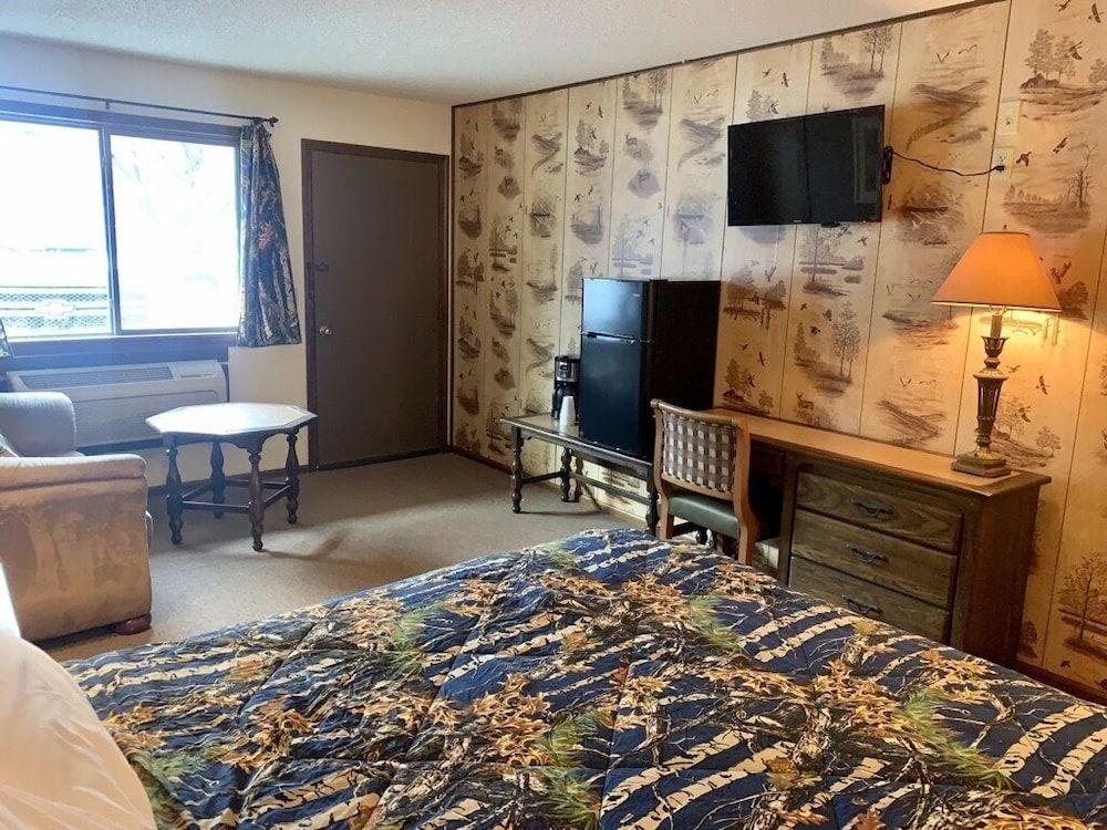Hidden Lake Resort 2