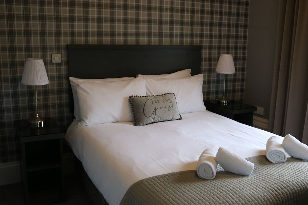 Norfolk Arms Hotel 2
