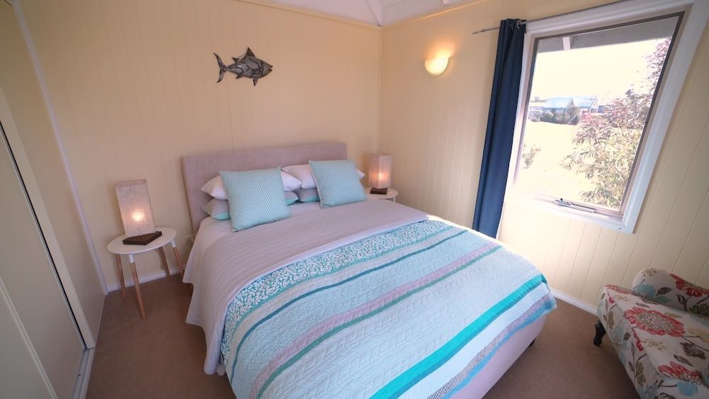 Bear Gully Coastal Cottages 3