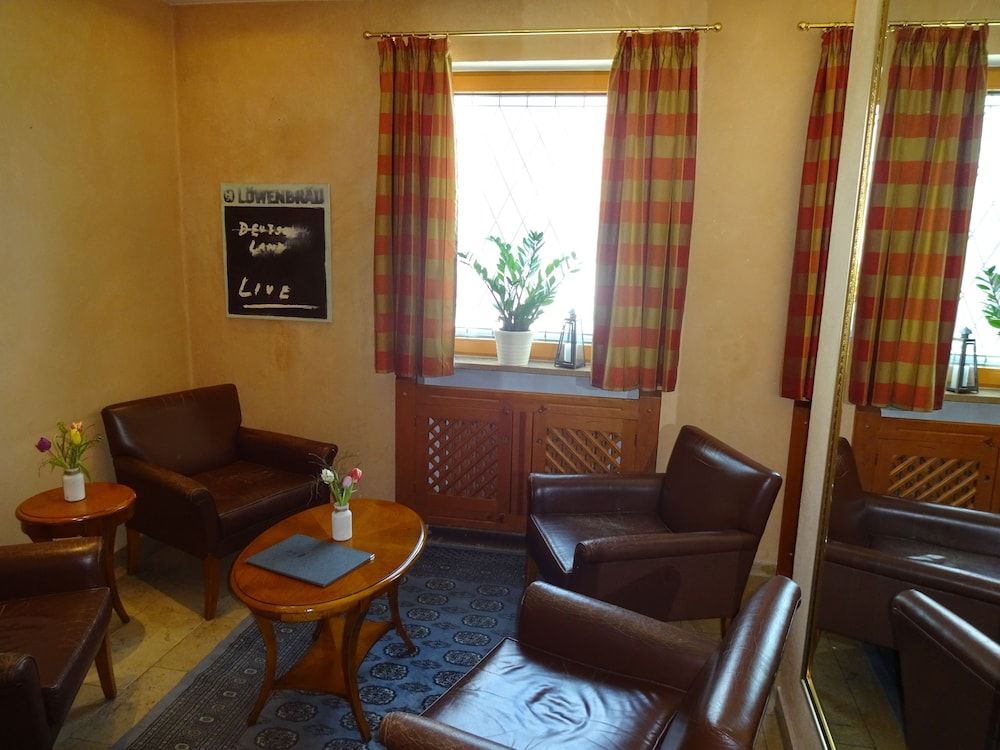 Gasthof Hotel Neuwirt 2