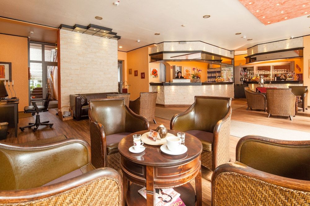 Hotel Mondial 2