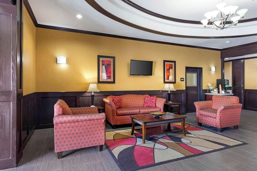Quality Inn & Suites Groesbeck North 3