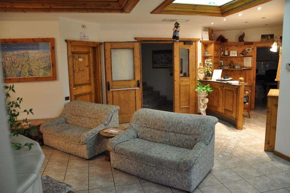 Hotel Dolomiti 2