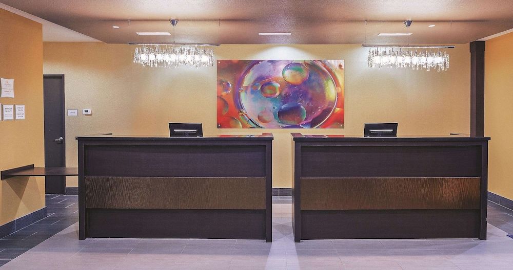 La Quinta Inn & Suites by Wyndham Jourdanton - Pleasanton 2