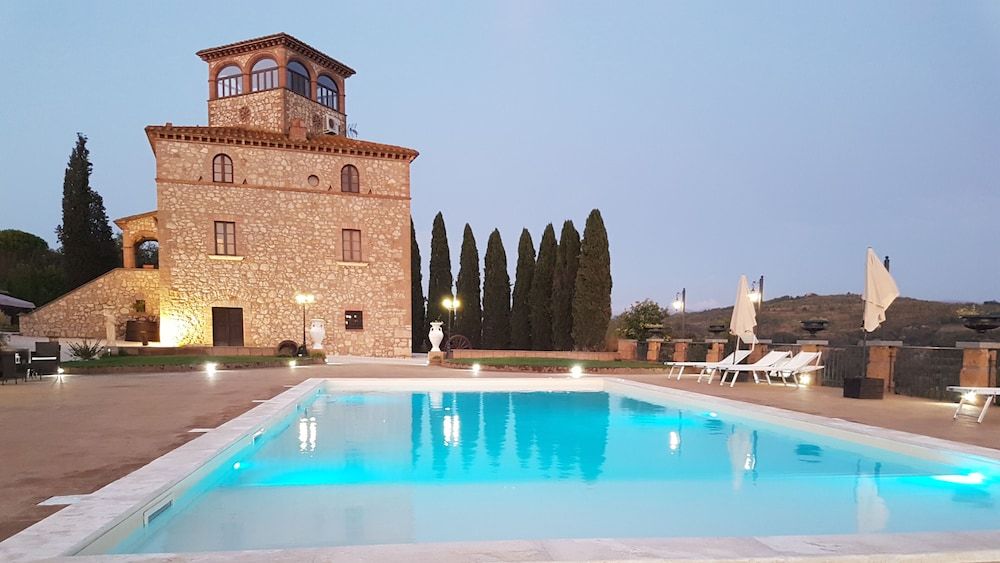 I Segreti Del Borgo -1 estrellas en Penna in Teverina