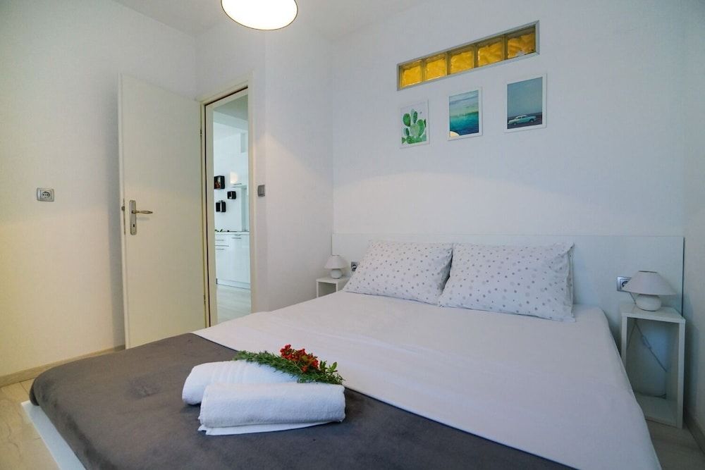 Apartments Secret Garden 2