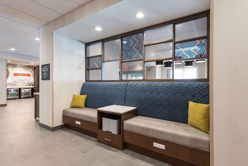 Hampton Inn Niles 3