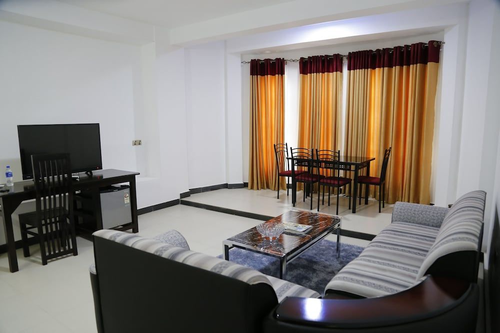Ananthi Hotels 3