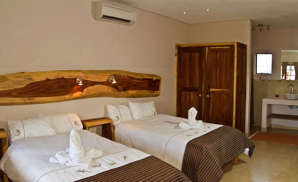 C'est Si Bon Hotel 2